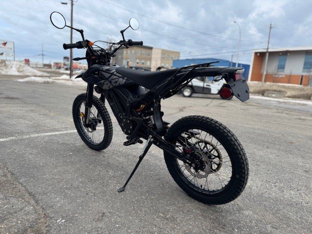 Apollo RFN ARES (DOUBLE USAGE) MOTOCYCLETTE 100% ET IMMATRICULABLE À LA SAAQ 2025-4