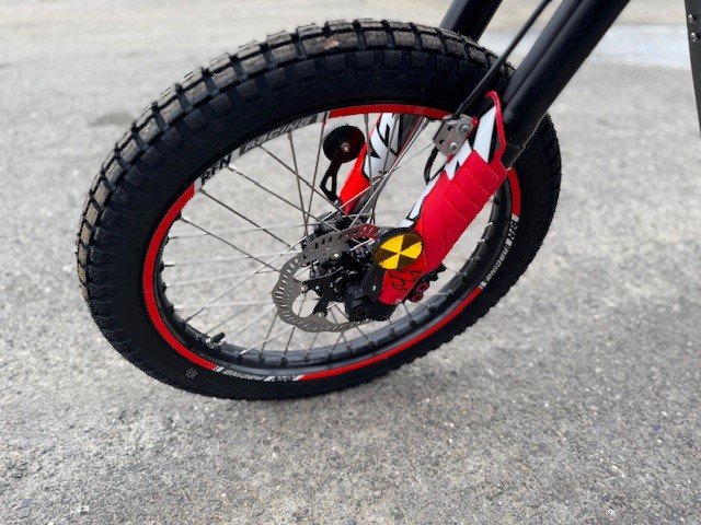 Apollo RFN ARES (DOUBLE USAGE) MOTOCYCLETTE 100% ET IMMATRICULABLE À LA SAAQ 2025-8