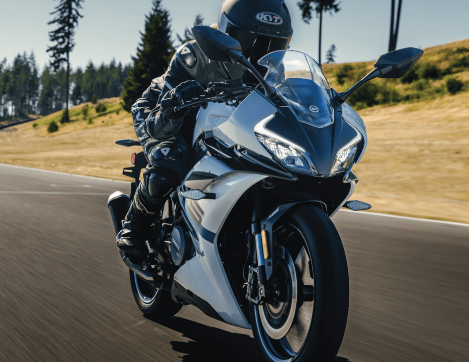 2024 CFMOTO 300SS FINANCEMENT60 MOIS À 5.99%-6