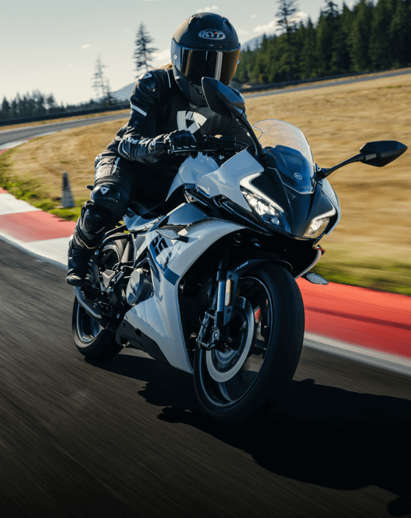 2024 CFMOTO 300SS FINANCEMENT60 MOIS À 5.99%-8