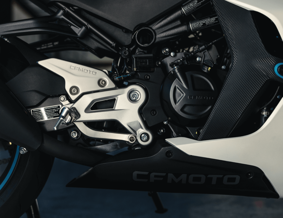 2024 CFMOTO 450SS FINANCEMENT 60 MOIS À 5.99%-12