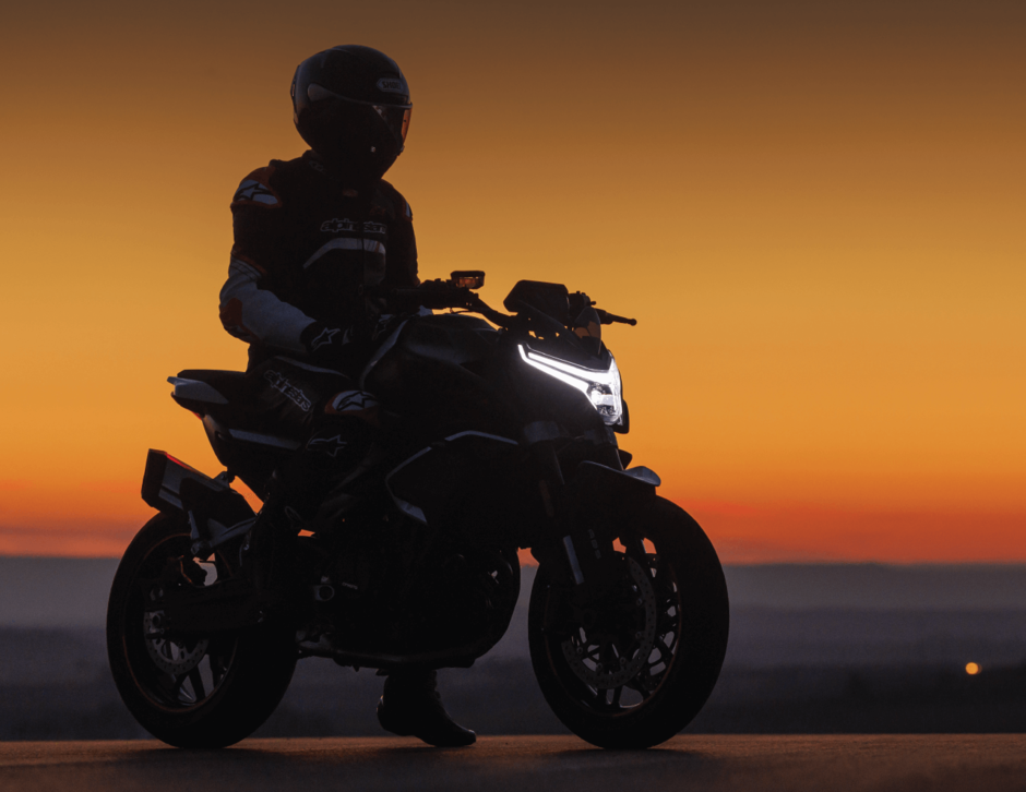 2024 CFMOTO 800NK RABAIS DE 1,500$ ET FINANCEMENT 5.99% SUR 60 MOIS-4