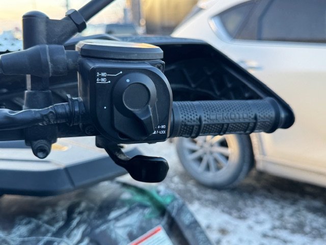 CFMOTO CFORCE 500 EPS ( 1 PLACE ) 650 KM SEULEMENT !!! 2024-11