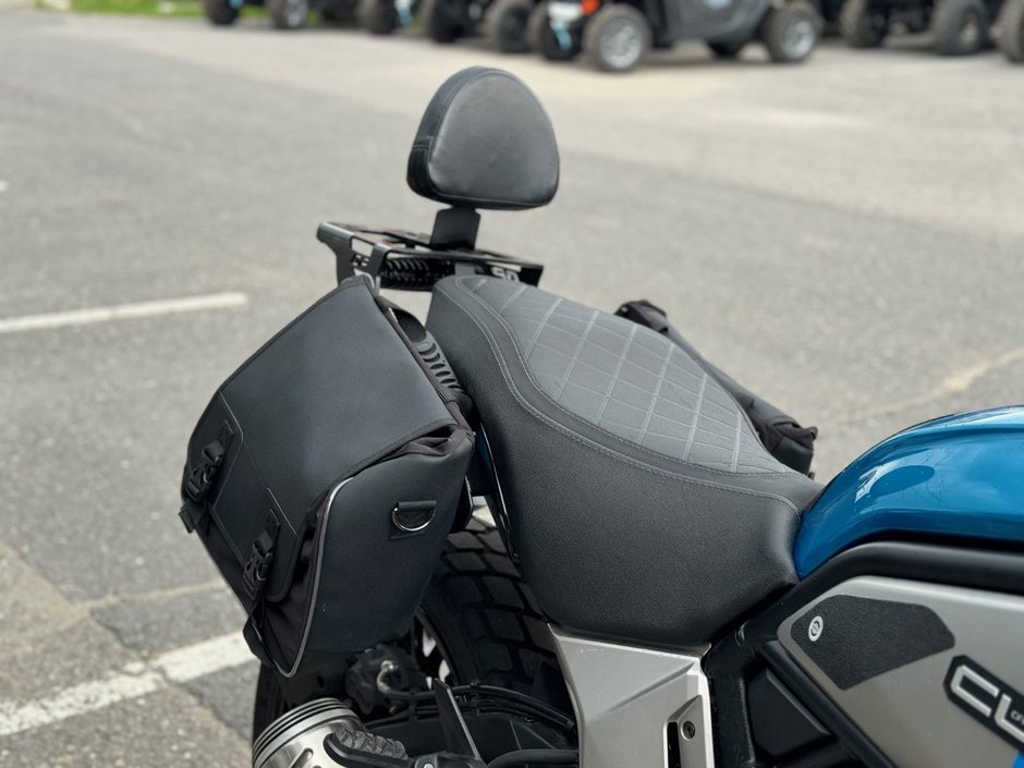 2023 CFMOTO 700CL-X Heritage-11