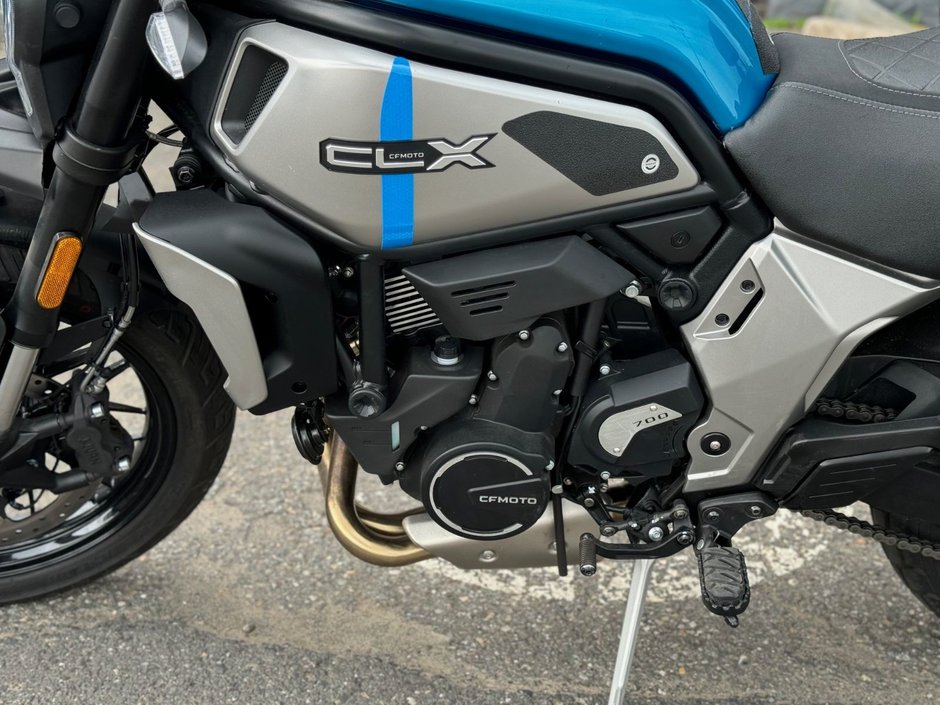 2023 CFMOTO 700CL-X Heritage-7