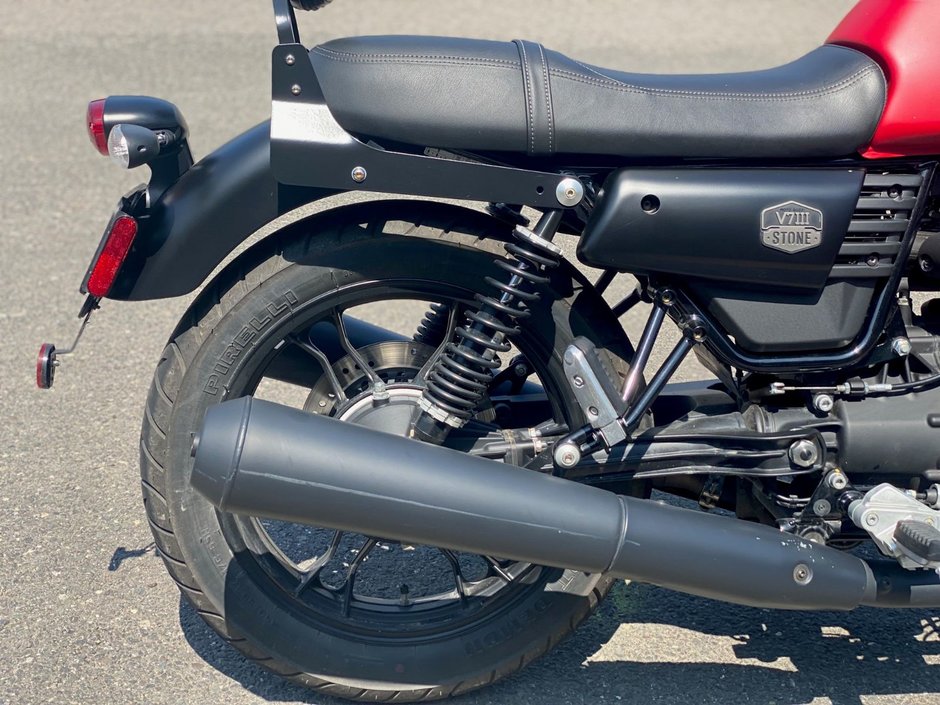 Guzzi V7 III STONE  2019-10