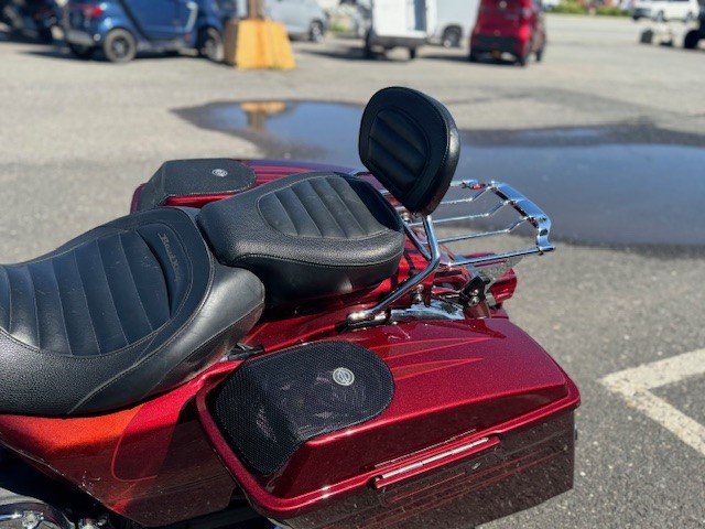 HARLEY DAVIDSON CVO 1800 ROAD KING SCREAMING EAGLE FLHRSE 2013-12