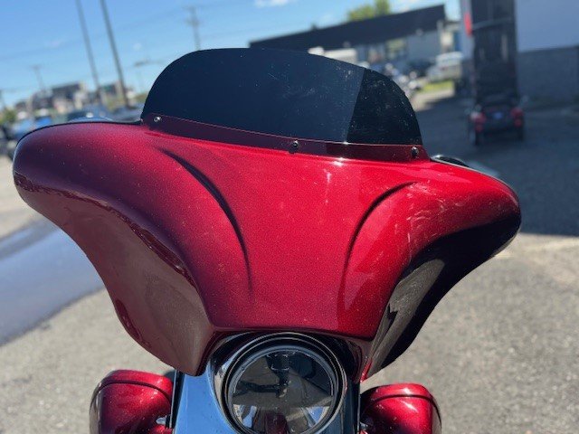HARLEY DAVIDSON CVO 1800 ROAD KING SCREAMING EAGLE FLHRSE 2013-10