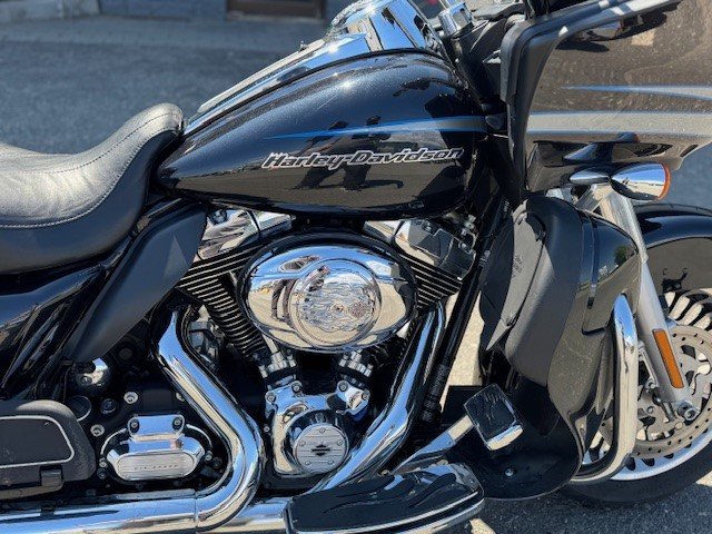 2013 HARLEY DAVIDSON ROAD GLIDE ULTRA FLTRU-8