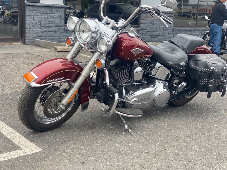 2010 HARLEY DAVIDSON SOFTAIL HERITAGE CLASSIC FLSTC-8