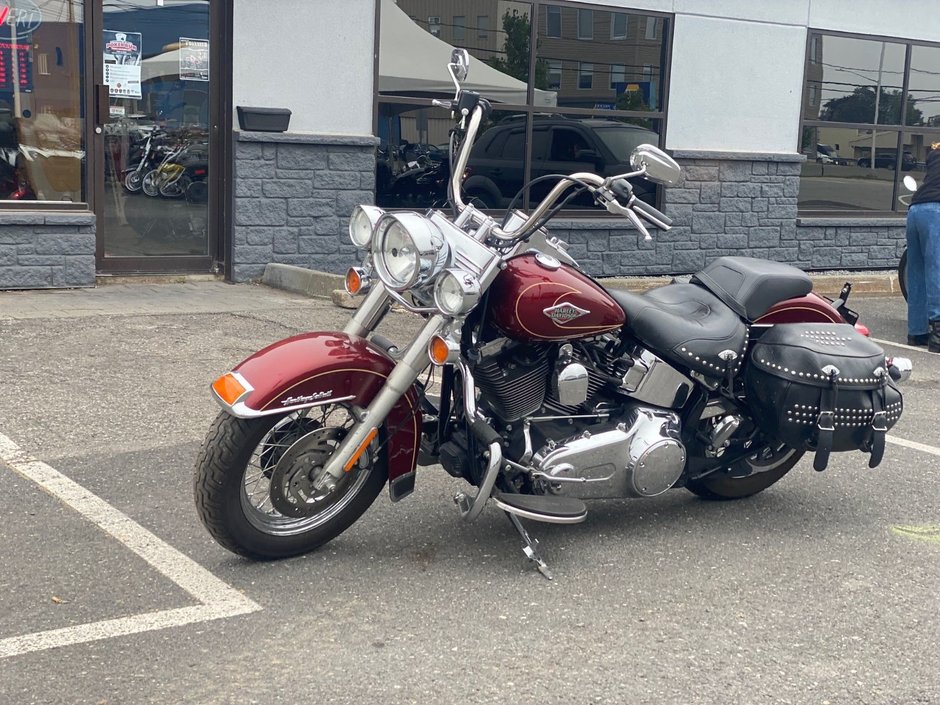 2010 HARLEY DAVIDSON SOFTAIL HERITAGE CLASSIC FLSTC-9