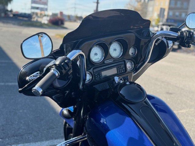 HARLEY DAVIDSON STREET GLIDE FLHX 2009-11