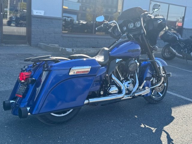 HARLEY DAVIDSON STREET GLIDE FLHX 2009-6