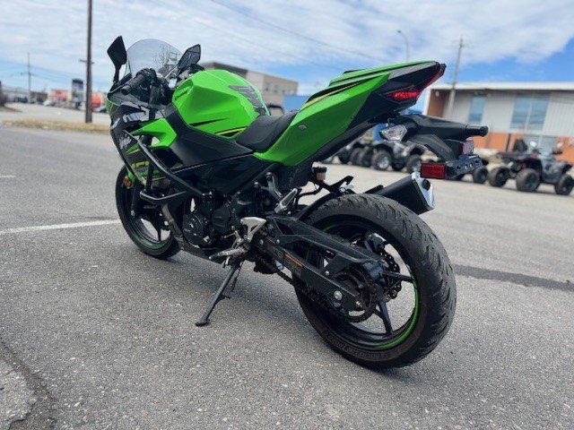 Kawasaki NINJA EX400 KRT  2018-5