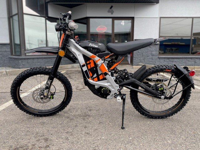 2023 Surron Light Bee X | #{stock} | Maniac Moto in Montmagny