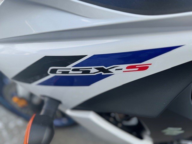 2020 Suzuki GSX-S 1000F UN SEUL PROPRIÉTAIRE-16