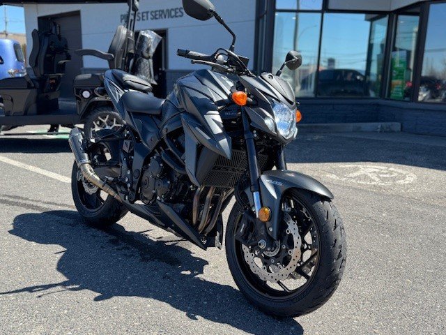 2022 Suzuki GSX-S 750 VIENT AVEC LES PIÈCES ET SILENCIEUX D'ORIGINE !!-7