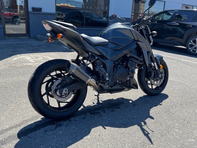 2022 Suzuki GSX-S 750 VIENT AVEC LES PIÈCES ET SILENCIEUX D'ORIGINE !!-5