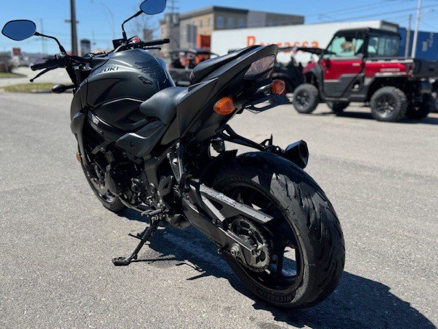 2022 Suzuki GSX-S 750 VIENT AVEC LES PIÈCES ET SILENCIEUX D'ORIGINE !!-4