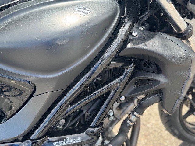 2014 Suzuki SV6550 GLADIUS-13