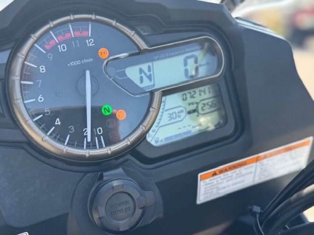 2015 Suzuki V-STROM DL1000-16