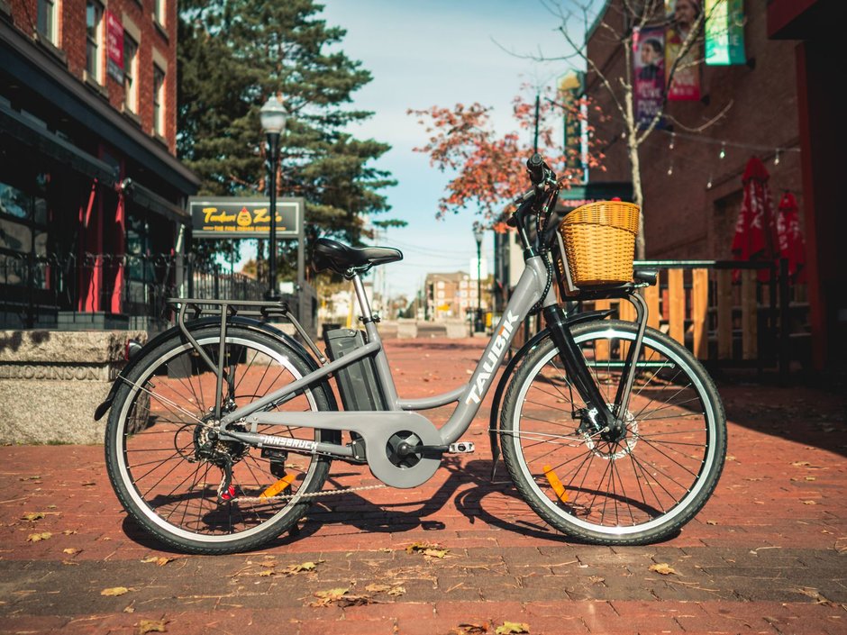 VÉLOS ÉLECTRIQUES TAUBIK INNBRUCK 2023-8