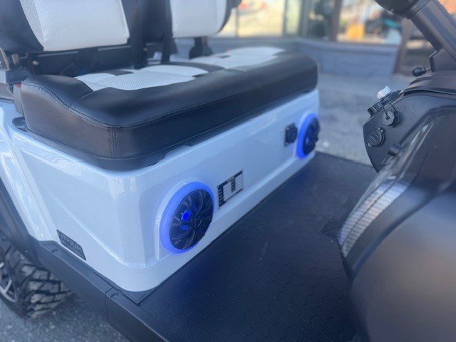 VOITURETTE DE GOLF X-PLOD MODÈLE: MAVRICK 22 INCLUANT LA VERSION PLUS !!! DE 750$ 2026-11