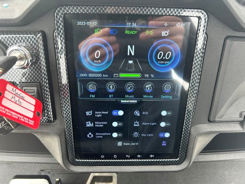 VOITURETTE DE GOLF X-PLOD MODÈLE:  VANGUARD22 100% ÉLECTRIQUE 2025-23