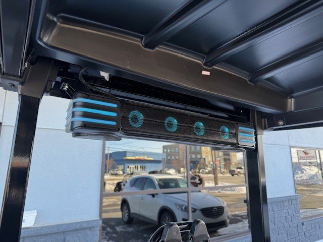 VOITURETTE DE GOLF X-PLOD MODÈLE: MAVRICK 4 INCLUANT LA VERSION PLUS DE 750$ !!!!! 2026-27