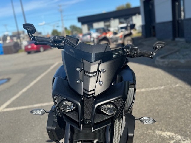 Yamaha FZ10 13,695 KM SEULEMENT 2017-10