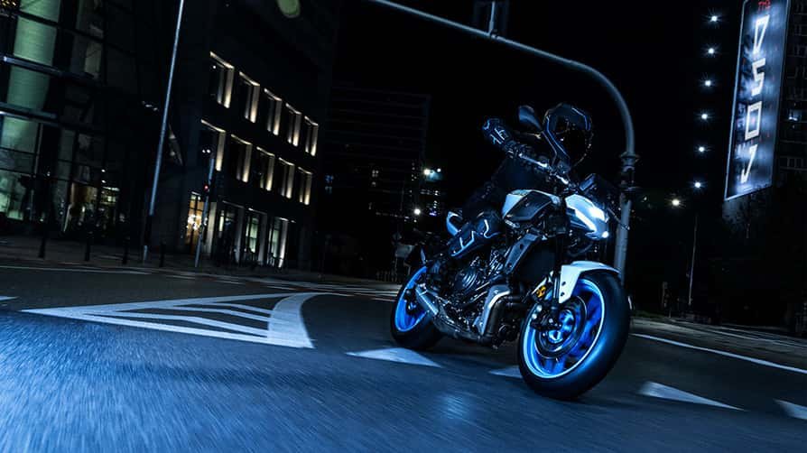 2025 Yamaha MT-07-5