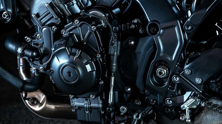 2025 Yamaha MT-09-4