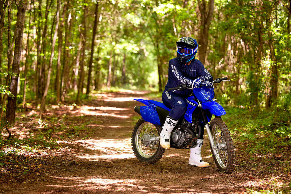 Yamaha TT-R 230  2025-3