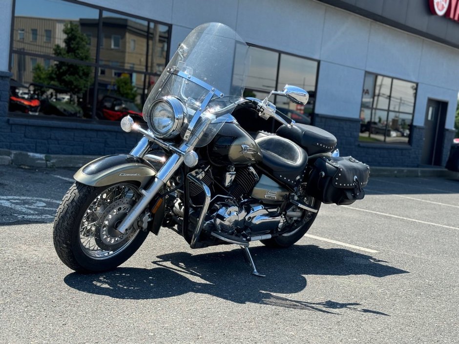 Yamaha V-Star 1100 Classic  2005-5