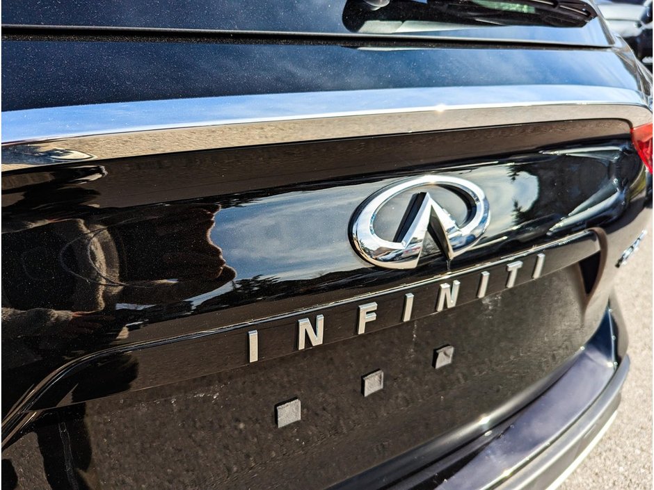 2020 Infiniti QX50 ESSENTIAL-12