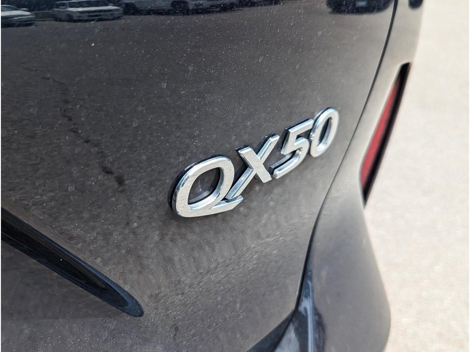 2021 Infiniti QX50 ESSENTIAL-14