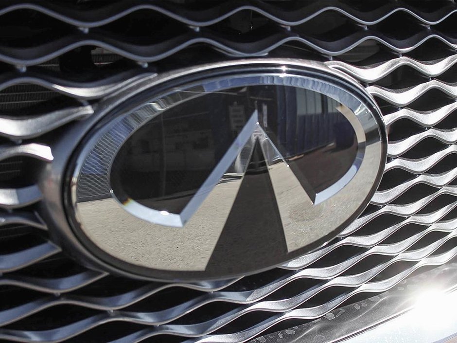 2025 Infiniti QX50 PURE-8