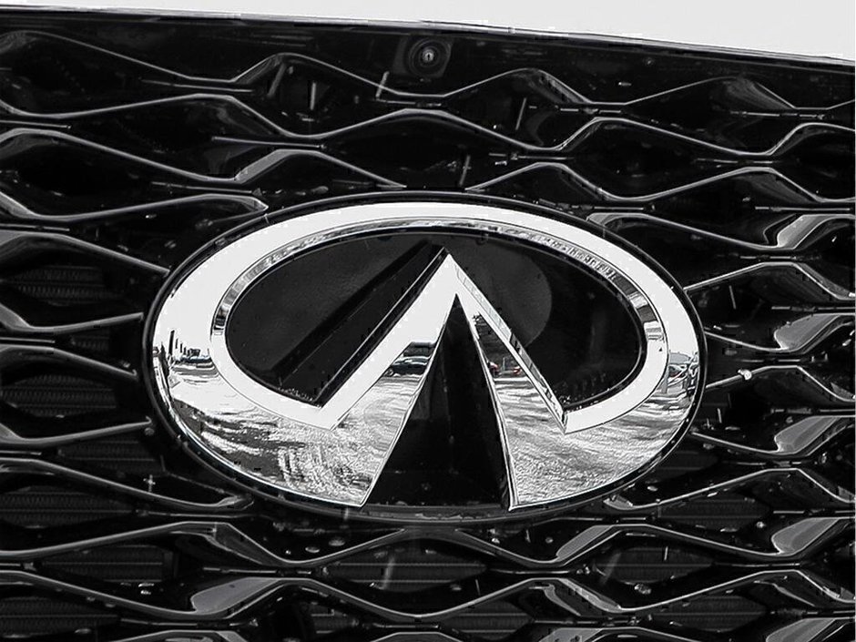2025 Infiniti QX60 SENSORY-7
