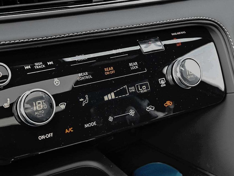 2027 Infiniti QX65 Luxe-19