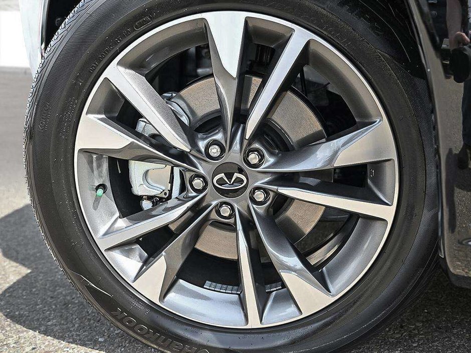 2027 Infiniti QX65 Luxe-7