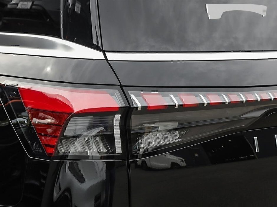 2025 Infiniti QX80 SENSORY-9