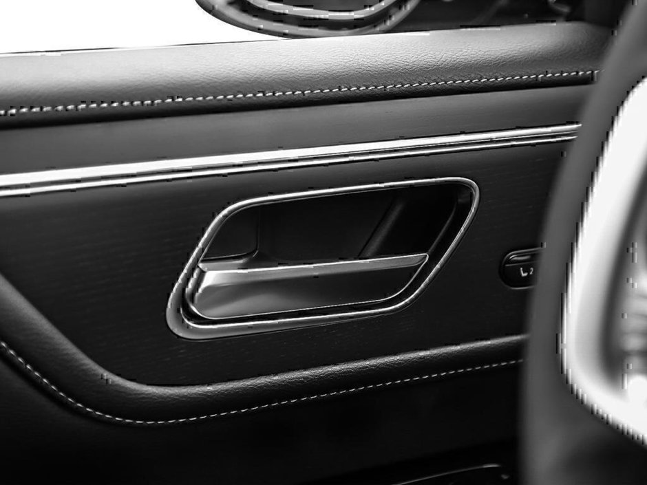 2025 Infiniti QX80 SENSORY-11