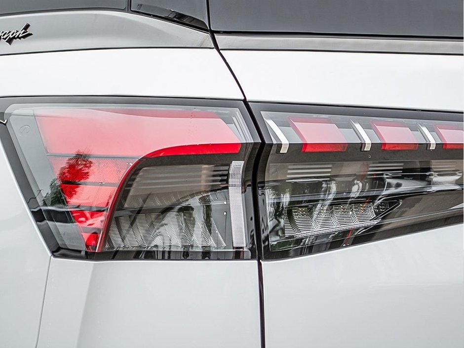 2026 Infiniti QX80 AUTOGRAPH-10