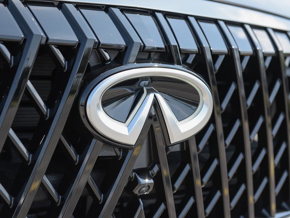 2026 Infiniti QX80 SPORT-8