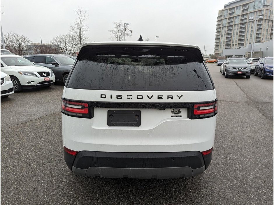 2017 Land Rover Discovery HSE Luxury-5