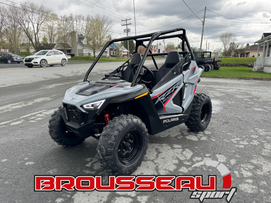 2024 Polaris RZR 200 EFI