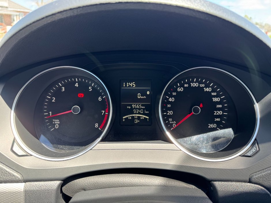 2015 VOLKWAGEN JETTA TREMDLINE