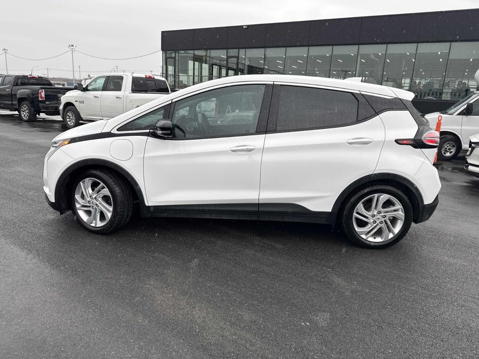 2023 Chevrolet Bolt EV 1LT, BAS KM, GARANTIE in Boucherville, Quebec - w940px