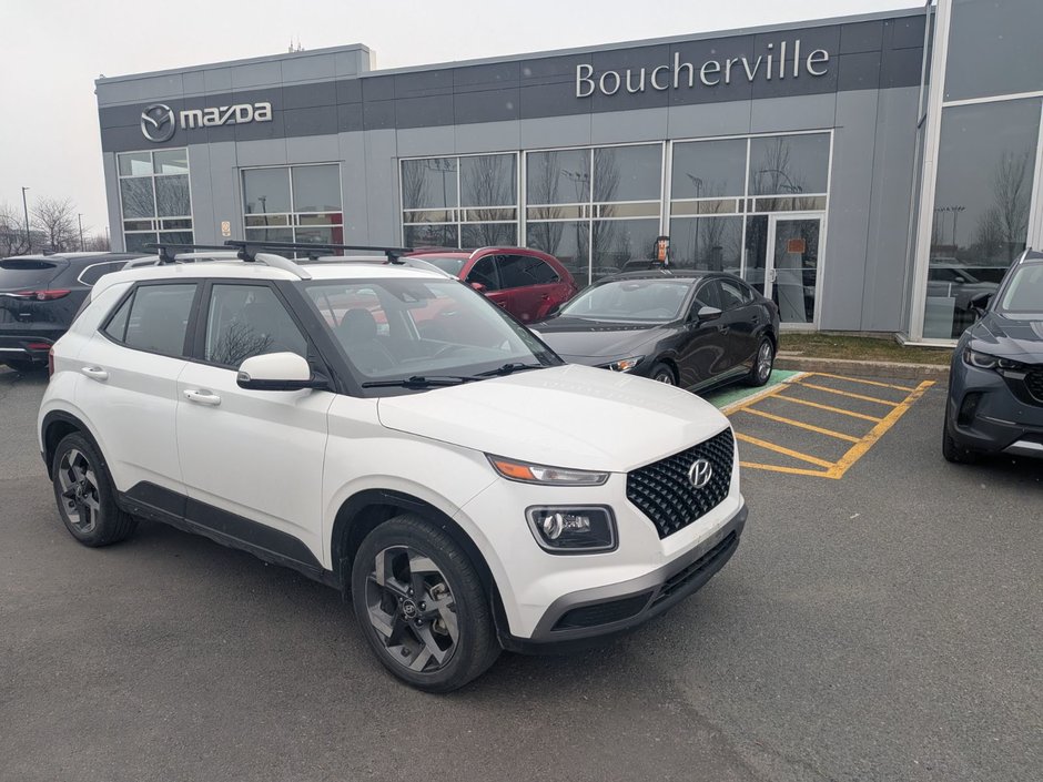 Hyundai Venue ULTIMATE JAMAIS ACCIDENTÉ CUIR TOIT 2021 à Boucherville, Québec - w940px
