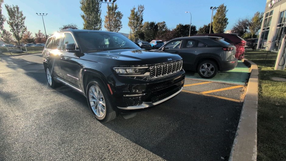 Jeep Grand Cherokee L Summit, CUIR, TOIT PANO, BAS KM 2021 à Boucherville, Québec - w940px